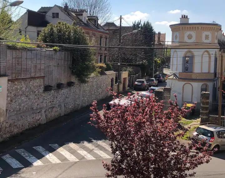 Charmant Logement Proche Disneyland Paris Parking Lagny Esterno foto