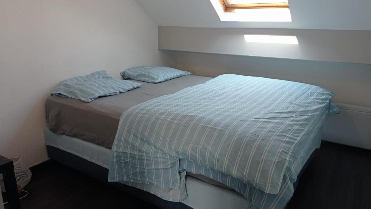 Charmant Logement Proche Disneyland Paris Parking Lagny Esterno foto