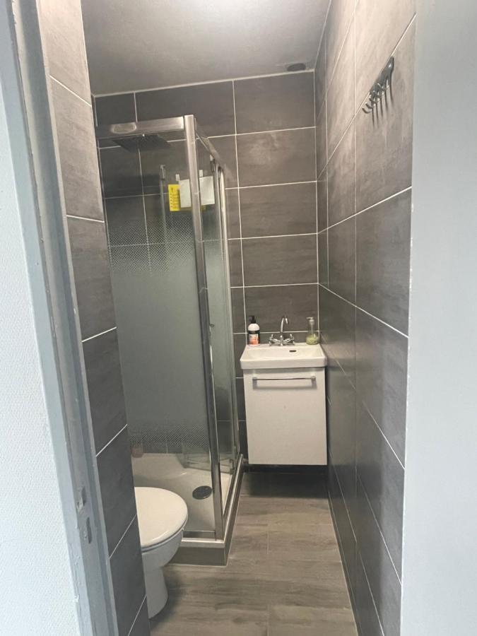 Charmant Logement Proche Disneyland Paris Parking Lagny Esterno foto